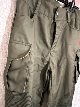 Pantalón Cargo Verde Militar Talla L