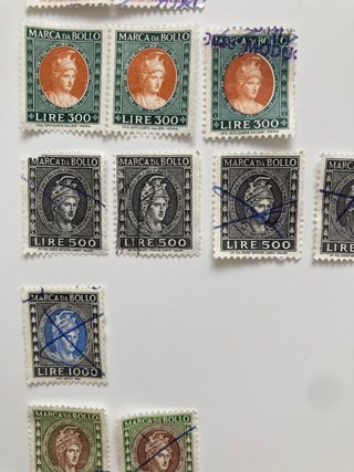 Lotto marca da bollo Lire 100, 300, 500, 1000