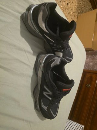 Zapatillas New Balance 9060 Negro/Gris
