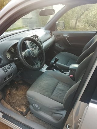 Toyota RAV4 2003