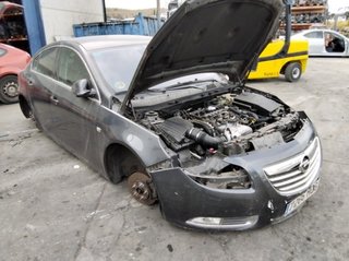 1858977 13226842 luz central opel insignia berlina