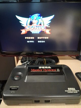 Consola Sega Master System II + Out Run L05