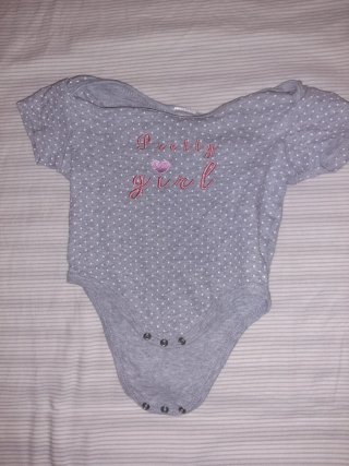 Lotto 3 body 3/6 mesi unicorno