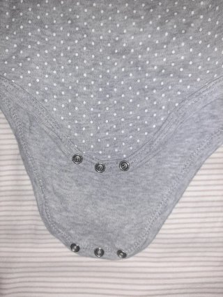 Lotto 3 body 3/6 mesi unicorno