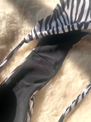 Braguita bikini brasileña estampado cebra