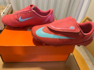 Botas de fútbol Nike Mercurial niño talla 28