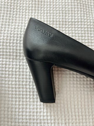 Zapatos de tacón Wonders talla 39
