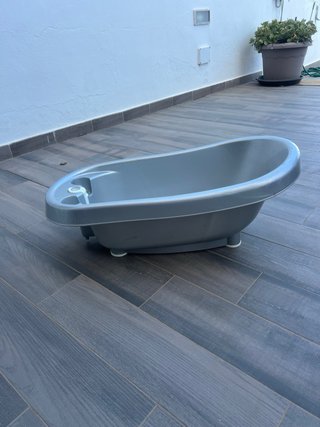 Bañera para bebé con soporte