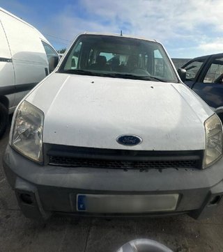 2t1417c831 paragolpes ford transit connect 241554