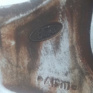 JUEGO LLANTAS FORD FOCUS LIM. (CB4) Titanium