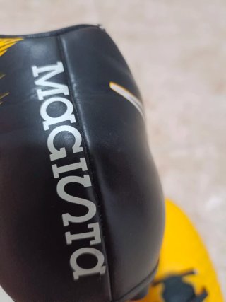 Botas de fútbol Nike Talla 42