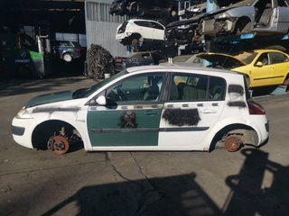 Paragolpes renault megane ii berlina confort 22306