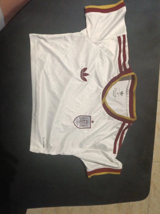 Camiseta España Talla M. Chica tipo top