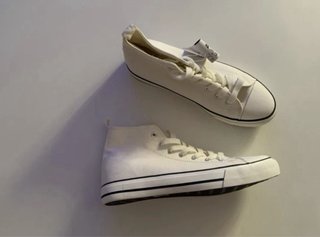 Zapatillas Altas Blancas Nuevas
