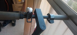 Patinete eléctrico plegable  batería agotada