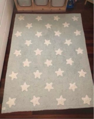 Alfombra infantil estrellas azul claro
