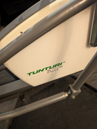 Elíptica Tunturi Pure 8.1