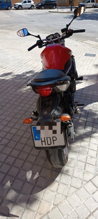 Yamaha XJ6 2011 Roja y Plata