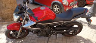 Yamaha XJ6 2011 Roja y Plata