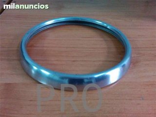 cerquillo de faro de seat 600 D