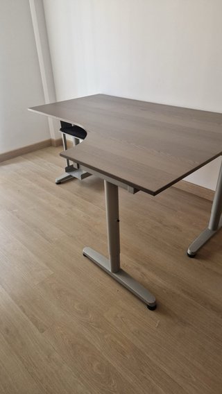 Mesa de estudio madera y metal
