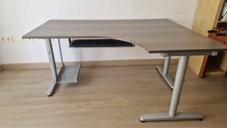 Mesa de estudio madera y metal