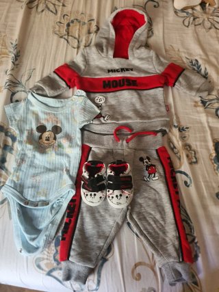 Conjunto bebé Mickey Mouse