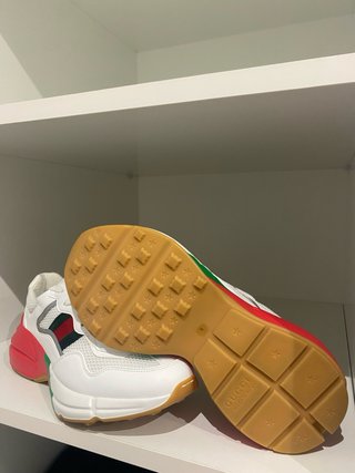 Zapatillas Gucci Blancas y Rojas
