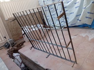 Reja de hierro