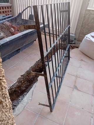 Reja de hierro