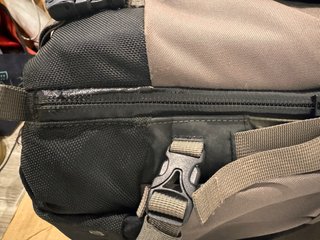 Mochila Lowepro para excursiones al aire libre