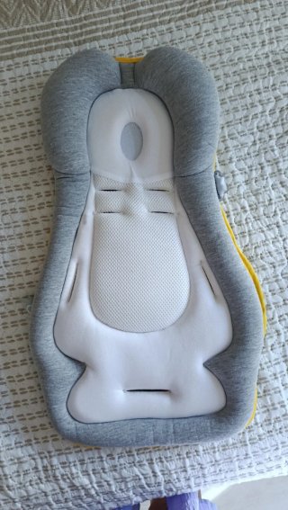 Cojín reductor para bebé