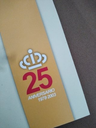 Constitución Española. Castellano y Valenciano