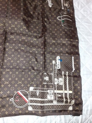 Louis Vuitton Foulard Numero Seriale 401307