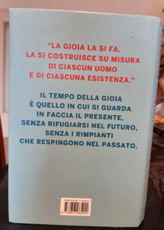 La gioia di vivere a piccoli passi verso la sag...