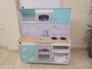 Casa de muñecas con cocina