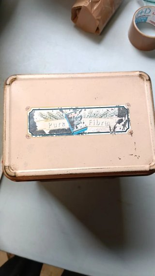Caja Metálica Kellogg's All-Bran Beige