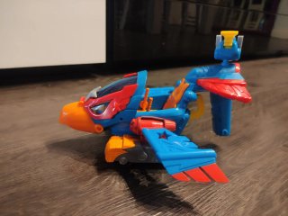 Avión Superzings