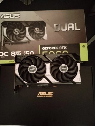 Tarjeta Gráfica ASUS GeForce RTX 5060