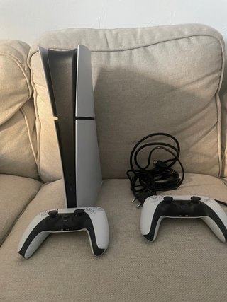 Ps5 como nueva + 2 mandos