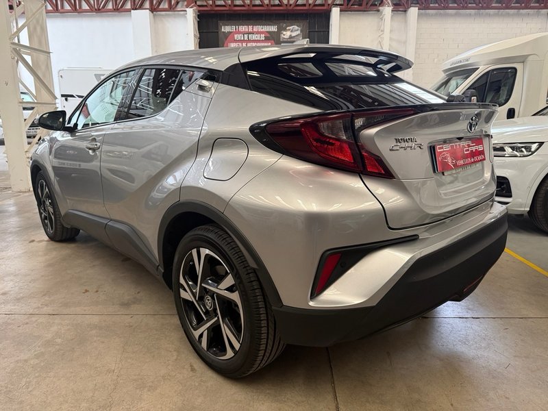Toyota C-HR 2023, foto 8