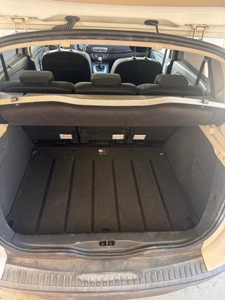 Renault Scenic 2011