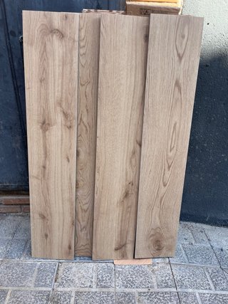 Suelo porcelánico imitación madera