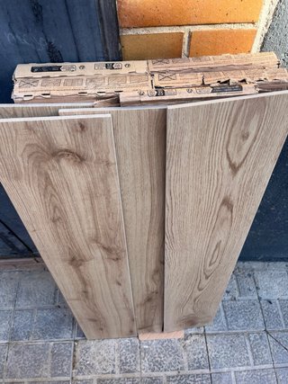 Suelo porcelánico imitación madera