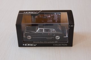 Mercedes-Benz 300d Landaulet Vaticano 1/43