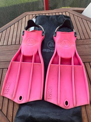 Aletas Apex RK3 Rosas Talla L