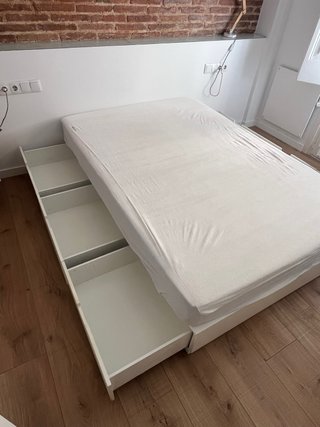 Cama y Colchon 140 con cajoneras
