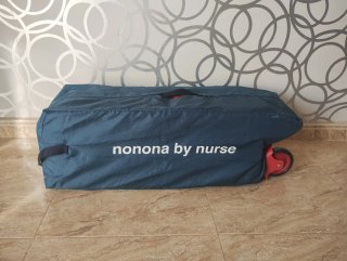 Cuna de viaje Nurse roja