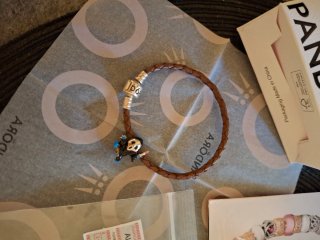 Pulsera Pandora Piel Charm Scream Negra