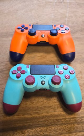 PS4 Pro 1TB + 2 DualShock + 15 Juegos + Bolsa
